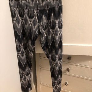 Patterned Leggings